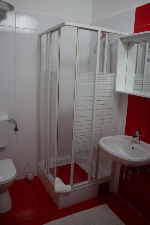 Apartments Villa Jelena โวดีเซ ภายนอก รูปภาพ